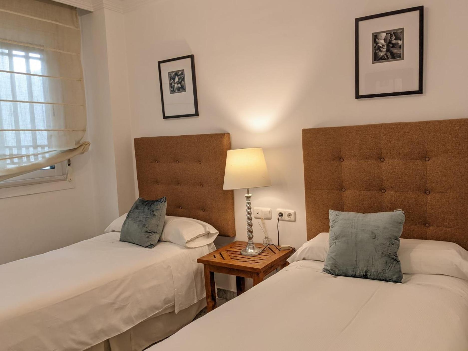 โครัล บีช อพาร์ตโฮเทล Apartment มาร์เบยา ภายนอก รูปภาพ