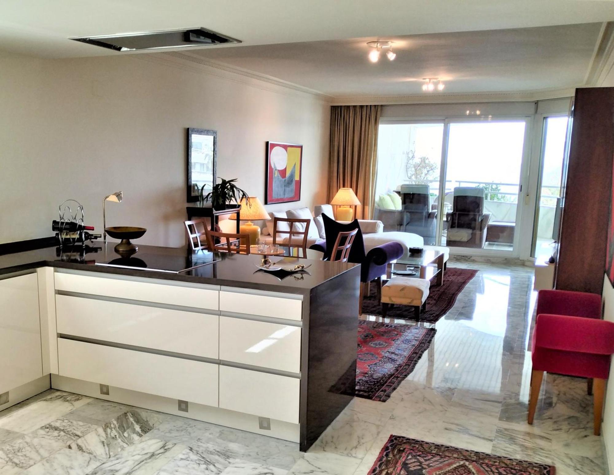 โครัล บีช อพาร์ตโฮเทล Apartment มาร์เบยา ภายนอก รูปภาพ
