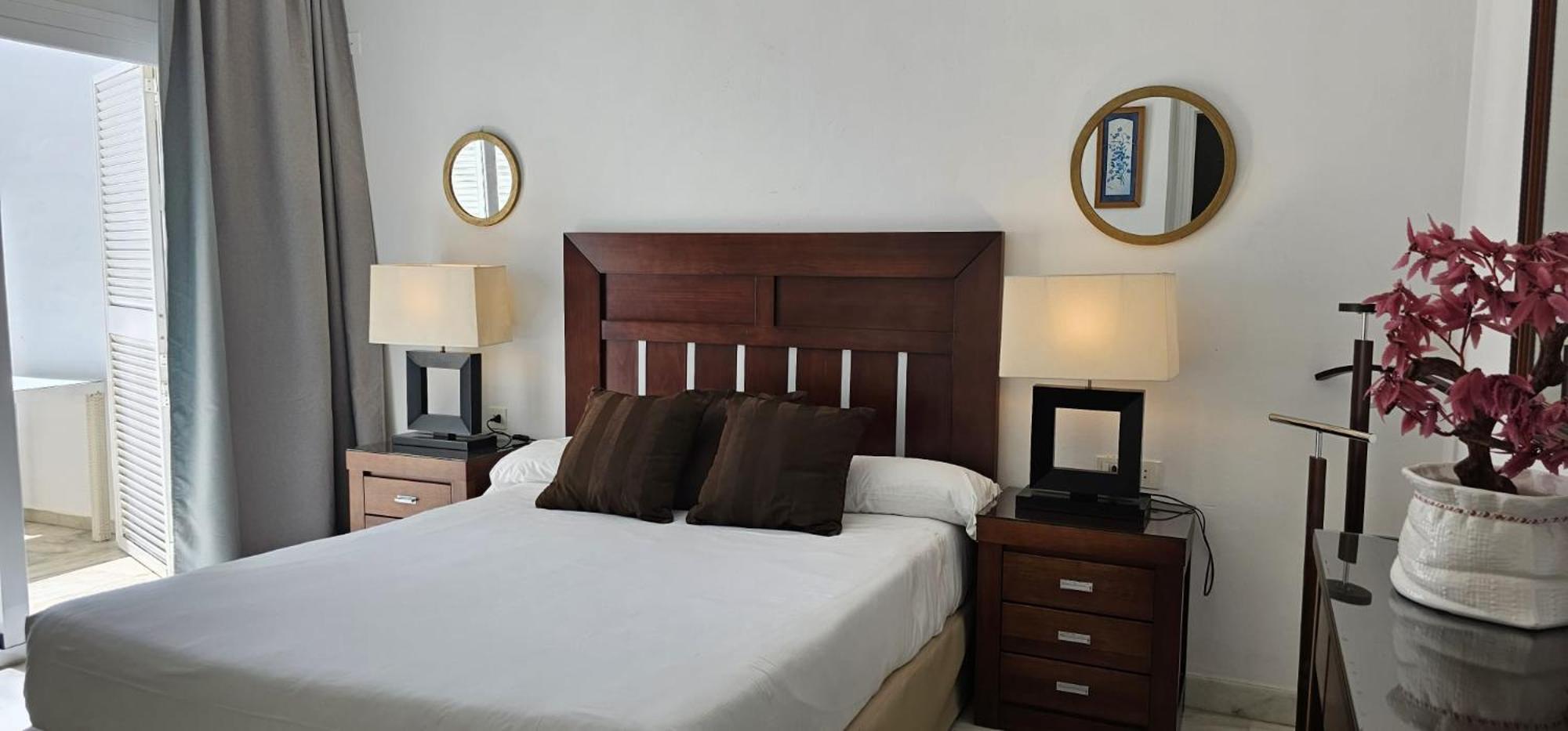 โครัล บีช อพาร์ตโฮเทล Apartment มาร์เบยา ภายนอก รูปภาพ