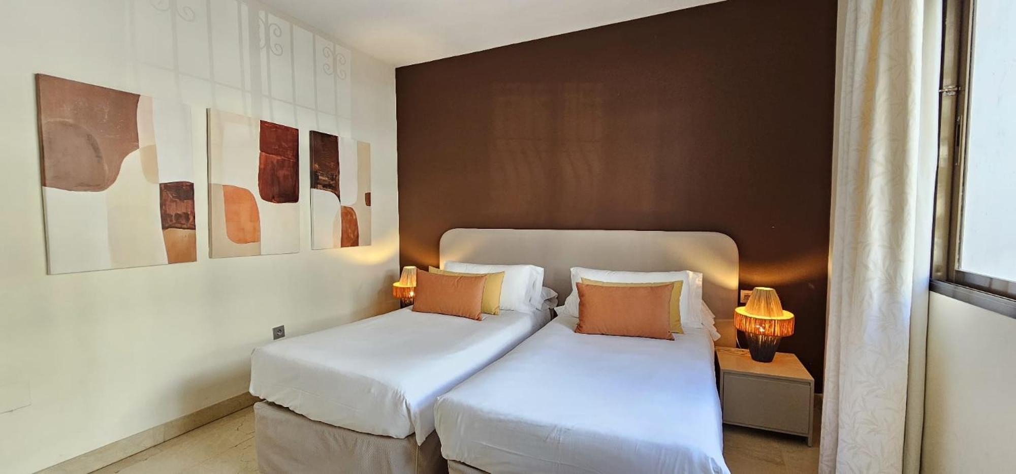 โครัล บีช อพาร์ตโฮเทล Apartment มาร์เบยา ภายนอก รูปภาพ